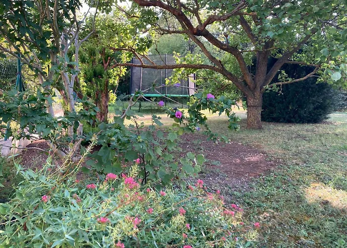 Familienparadies Am Stadtrand Rustenfeld